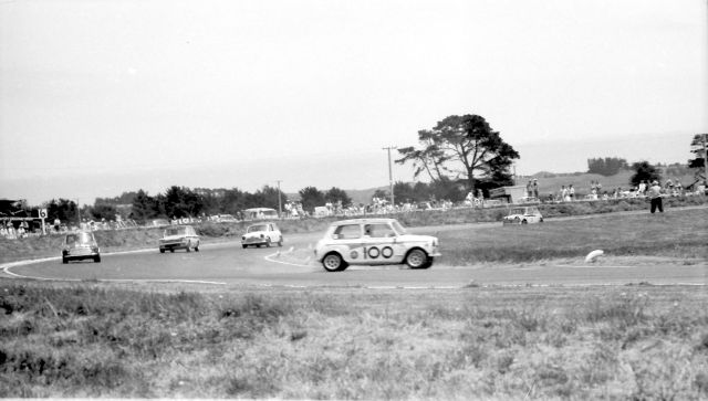 Name:  Reg Cook Spins at Cabbage Tree.jpg
Views: 4643
Size:  35.7 KB