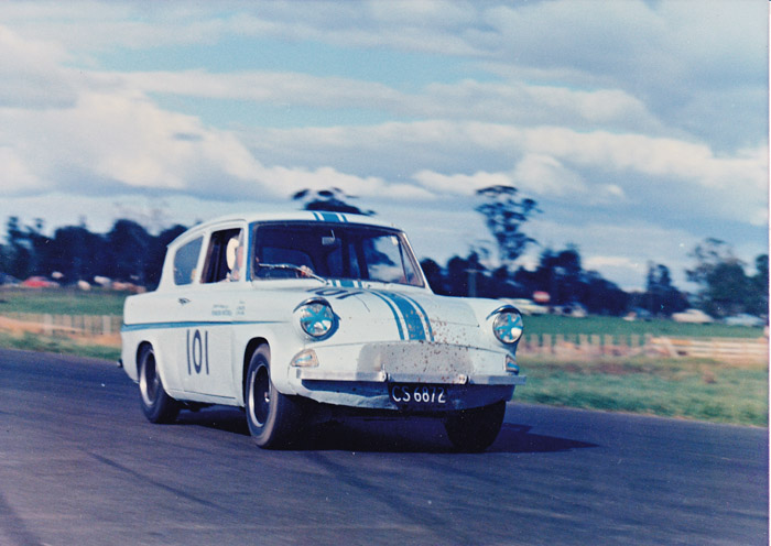 Name:  Team Molyslip Anglia, Pukekohe 1964-65, poss Tony Lawrence.jpg
Views: 1224
Size:  105.1 KB