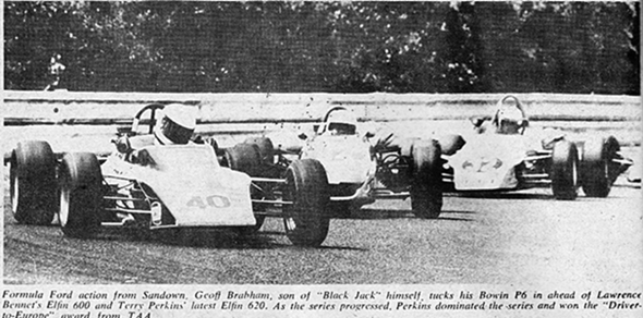 Name:  Geoff Brabhan Bowin P6 ahead of Lawrence Bennet's Elfin 600 and Terry Perkin's Elfin 620 u.jpg
Views: 2000
Size:  146.8 KB
