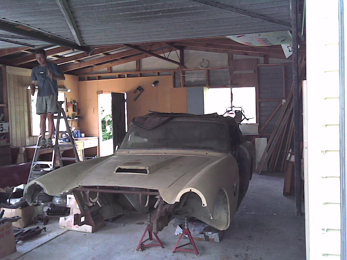 Name:  The body above was built by Clive Sandman of Sandman Engineering. It has come out of the origina.jpg
Views: 2049
Size:  106.9 KB