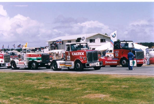 Name:  2 NZ Truck Racing Championship - grid.jpg
Views: 2605
Size:  130.4 KB