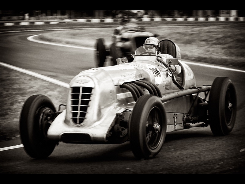 Name:  S4_Vintage Racers_1_resize.jpg
Views: 423
Size:  166.9 KB