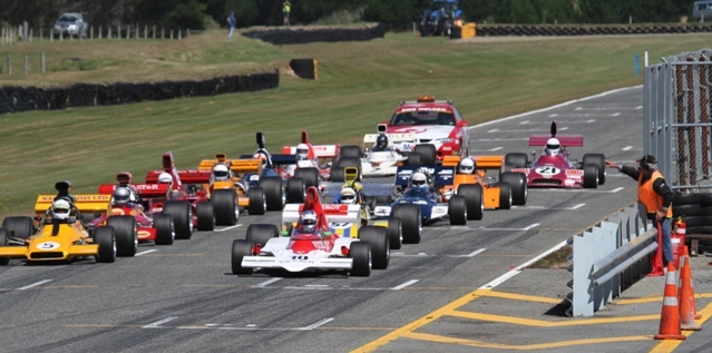 Name:  554 R7 Formula 5000 - rolling start.JPG
Views: 1344
Size:  146.5 KB