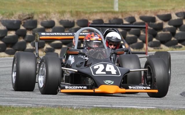 Name:  251 Q9 Reynard SF2000 (Earley).JPG
Views: 1202
Size:  152.5 KB