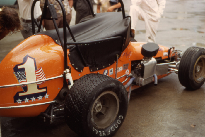Name:  A J Foyt speedway car Auckland Jan 75.jpg
Views: 2952
Size:  154.1 KB