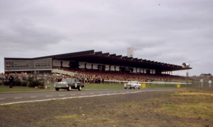 Name:  Beechey Geoghegan Sandown Feb 67 crop.jpg
Views: 2669
Size:  58.4 KB