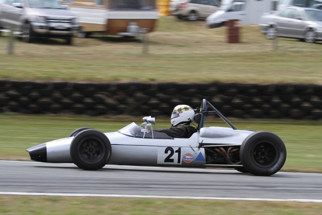 Name:  719 R11 Repco Brabham BT21A (Barclay).JPG
Views: 1127
Size:  127.2 KB