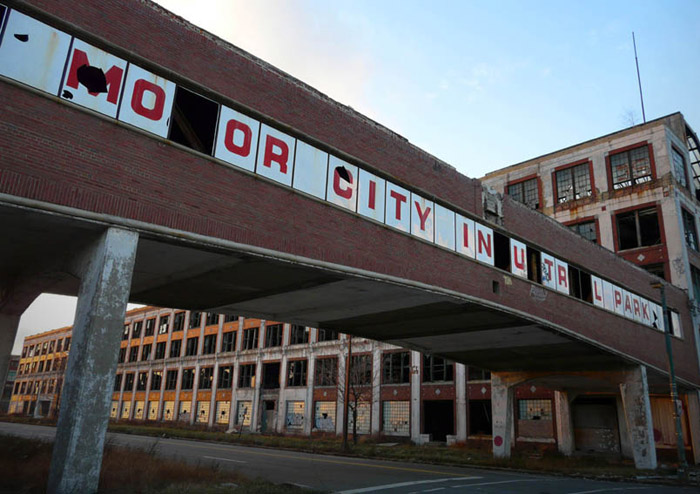 Name:  requiem for detroit.jpg
Views: 1792
Size:  118.2 KB