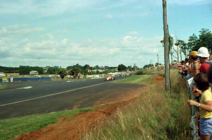 Name:  Formula Pacific race Pukekohe Jan 77 a.jpg
Views: 2386
Size:  93.2 KB