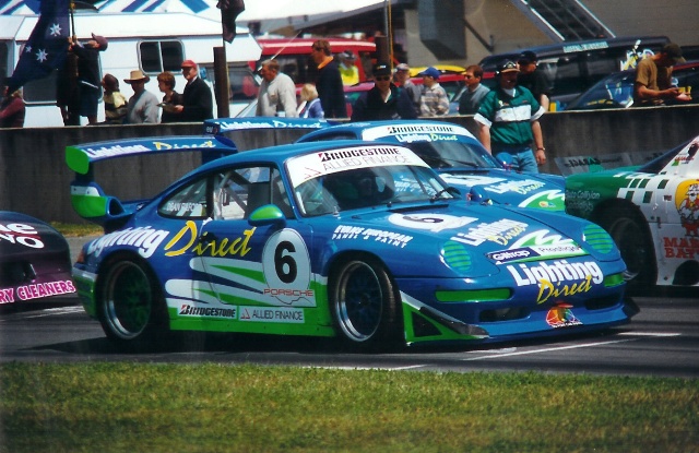 Name:  Porsche Le Mans Turbo (Dean Fulford).jpg
Views: 1223
Size:  145.3 KB