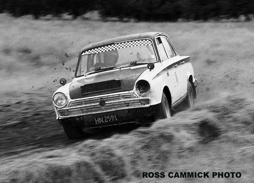 Name:  Peter Bourne HC Grasstrack 1978 .jpg
Views: 1737
Size:  110.0 KB