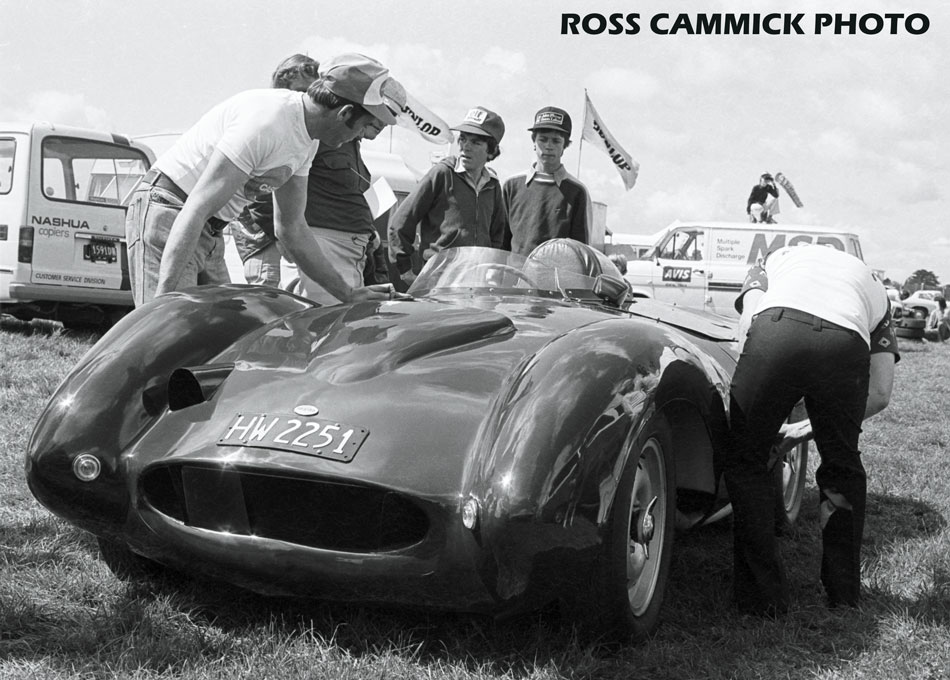 Name:  _Tojiero-Jag-in-Pits1978.jpg
Views: 3118
Size:  135.6 KB