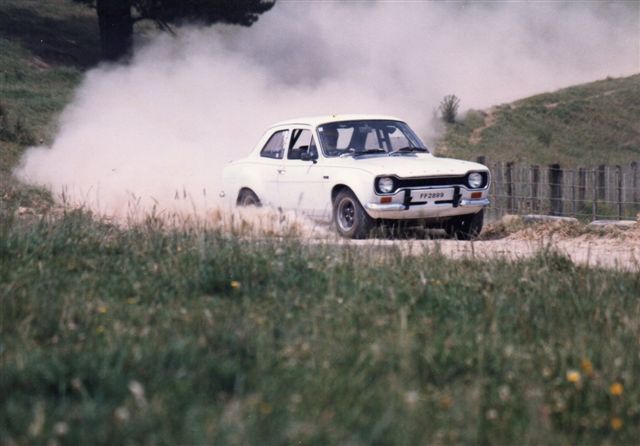 Name:  Gary Brizzell at Anderson's Farm 86.jpg
Views: 1894
Size:  48.6 KB