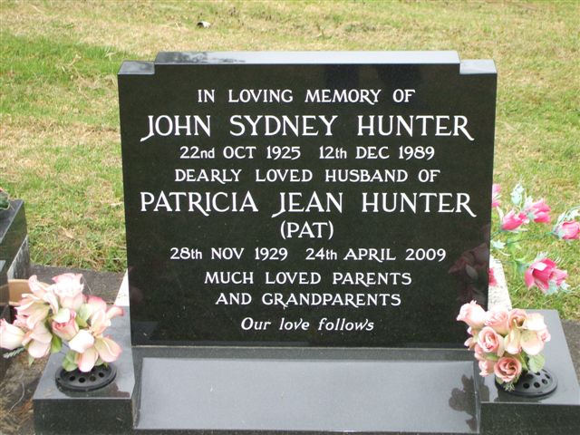 Name:  McLaren Family Graves 002.jpg
Views: 1774
Size:  83.2 KB