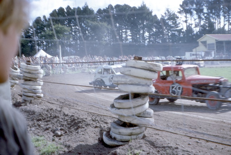 Name:  Stock Cars at Stratford 3.jpg
Views: 3721
Size:  142.9 KB