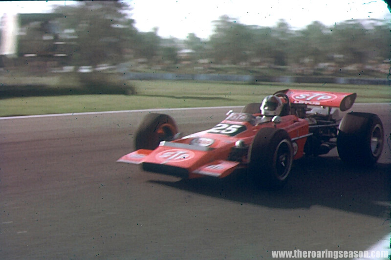 Name:  1971 TASMAN COL Scan-131029-0016 CHRIS AMON LOTUS 70 WARWICK FARM.jpg
Views: 2167
Size:  93.6 KB