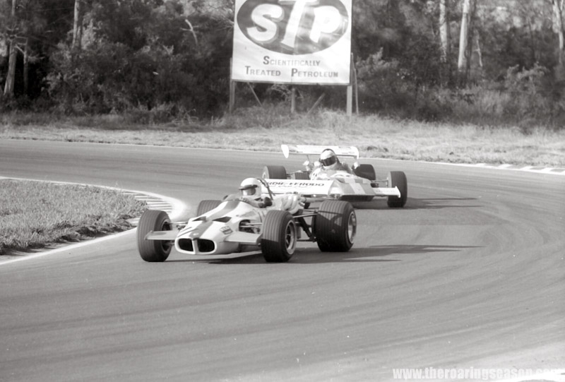 Name:  1971 WARWICK FARM TASMAN 1Scan-121110-0049 LEO GEOGHEGAN LOTUS 59.jpg
Views: 2126
Size:  93.1 KB