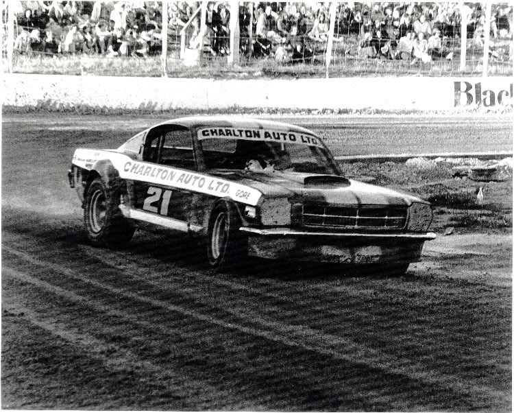 Name:  21 Peter Woods Mustang 1.jpg
Views: 2571
Size:  168.2 KB