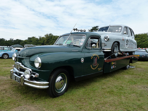 Name:  1951-Standard-Vanguard-Saloon-and-Hauler-Front.jpg
Views: 1923
Size:  130.8 KB