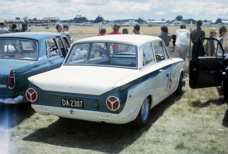 Name:  04 Early Levin 1960s h028.jpg
Views: 1375
Size:  124.8 KB