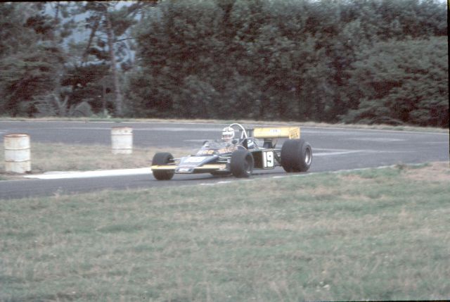 Name:  Begg at Hairpin, Pukekohe.jpg
Views: 2500
Size:  45.7 KB
