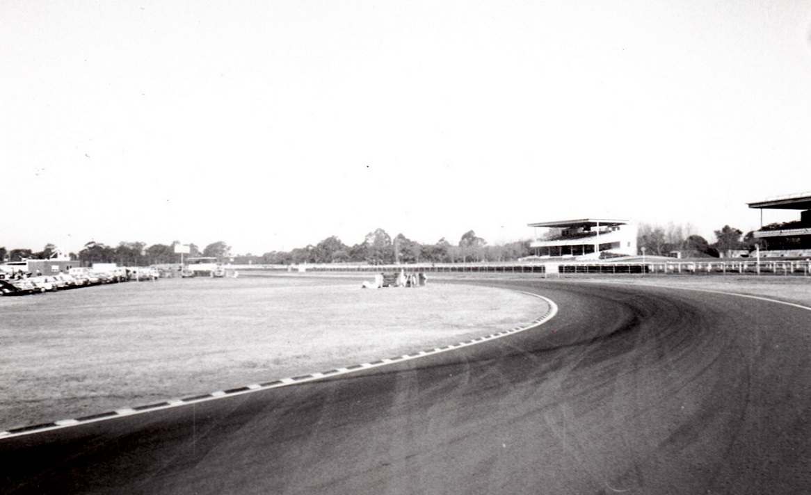 Name:  Warwick Farm_0003_NEW.jpg
Views: 1803
Size:  165.5 KB