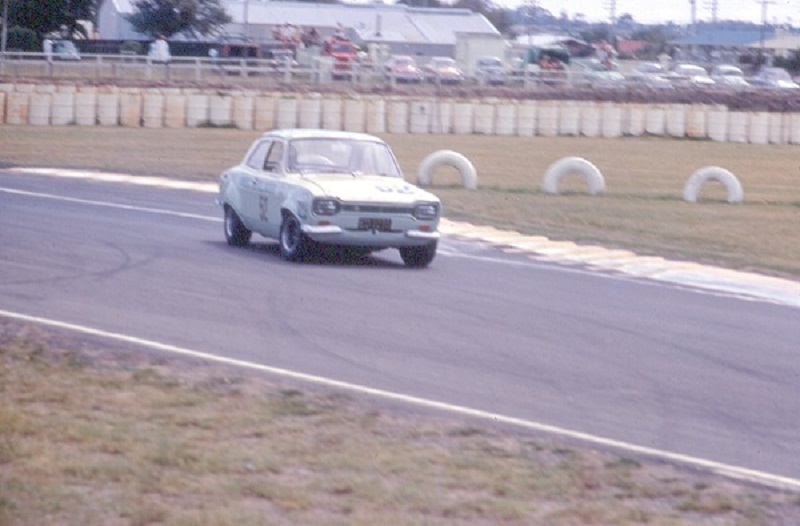 Name:  17 Ford Escort at Levin.jpg
Views: 2400
Size:  99.9 KB