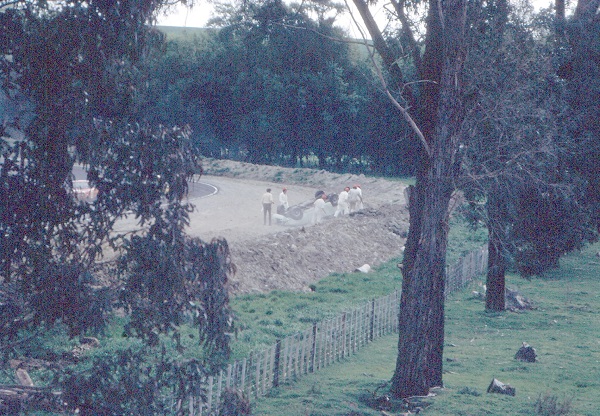 Name:  33 Cortina Crash at Manfeild.jpg
Views: 1789
Size:  152.4 KB