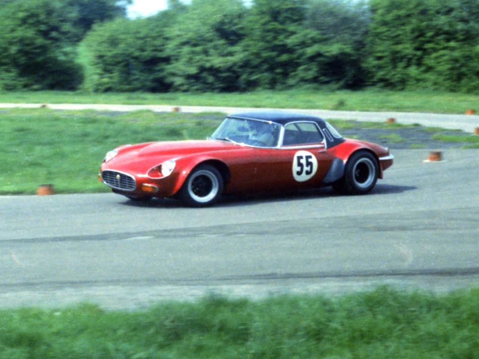Name:  174_0429_31b Jag V12.jpg
Views: 1758
Size:  109.0 KB