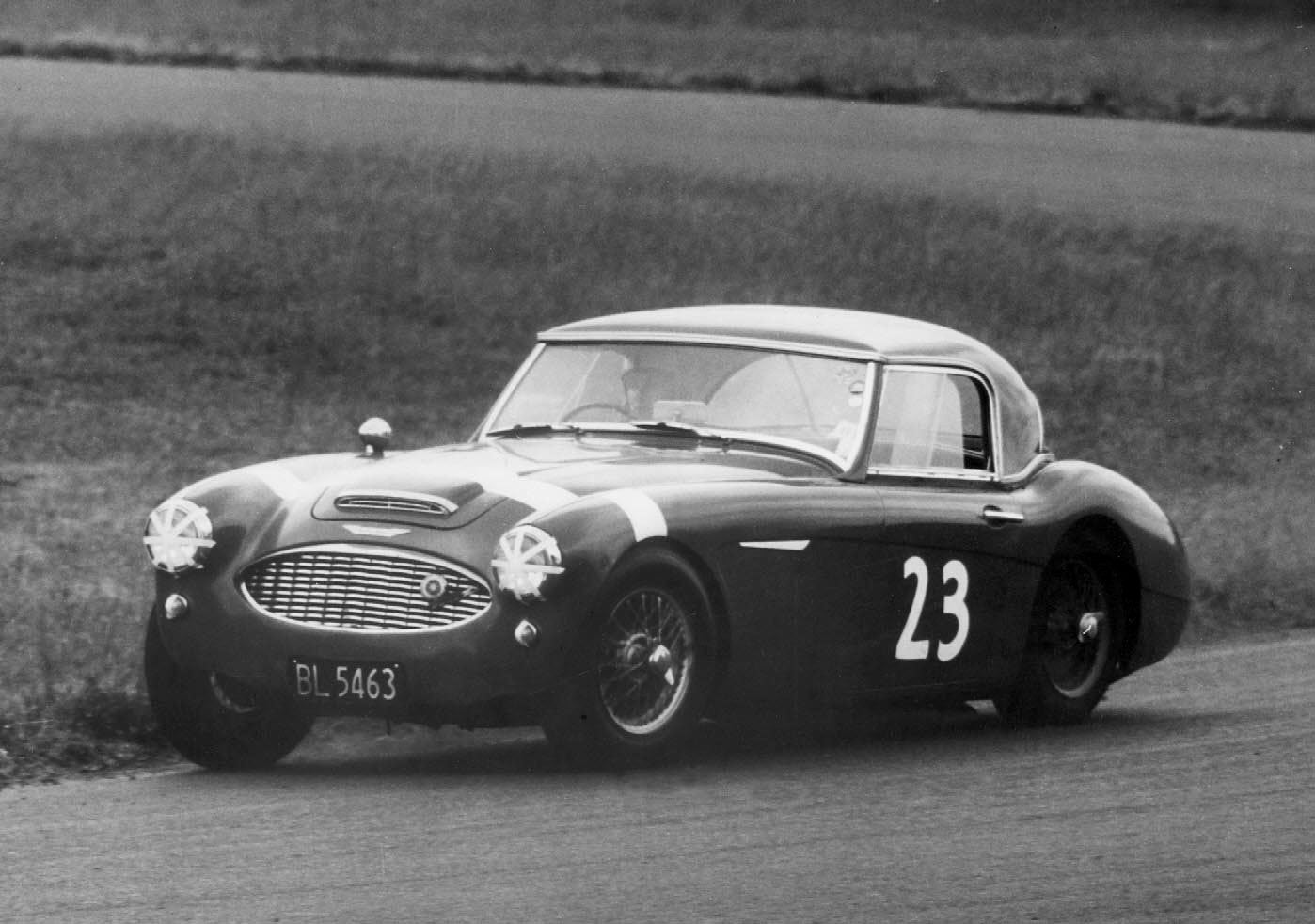 Name:  Healey-on-Track.jpg
Views: 1299
Size:  134.0 KB