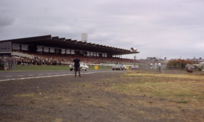 Name:  Geoghen Beechey Sandown Feb 67.jpg
Views: 3194
Size:  56.7 KB