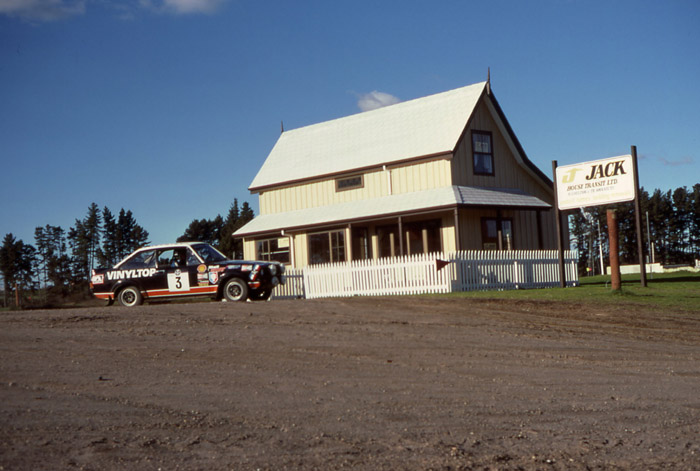 Name:  John Wolf Escort Rally NZ Hamilton Aug 78.jpg
Views: 2908
Size:  86.9 KB