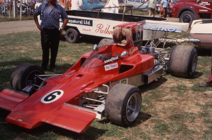 Name:  Max Stewart Lola T330 Pukekohe Jan 73.jpg
Views: 3159
Size:  120.7 KB