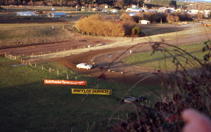Name:  Motorcross Hamilton Jan 77 g.jpg
Views: 2916
Size:  106.3 KB