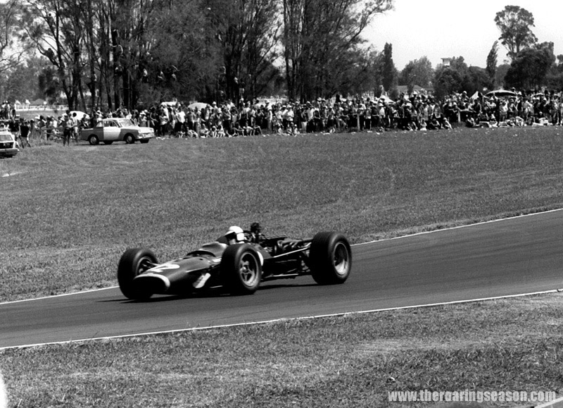 Name:  1968 TASMAN  WARWICK FARM RICHARD  ATTWOOD CREEK CORNER.jpg
Views: 1486
Size:  180.8 KB