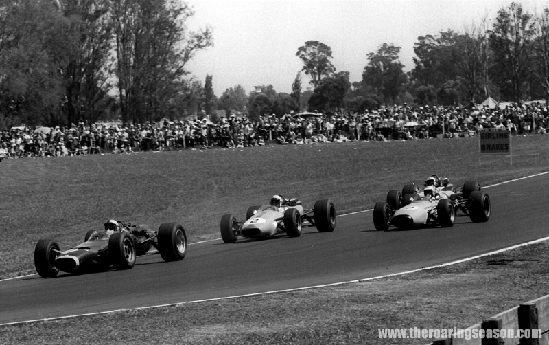 Name:  1968 TASMAN  WARWICK FARM RODRIGUEZ BRABHAM BARTLETT AMON  .jpg
Views: 1308
Size:  173.3 KB