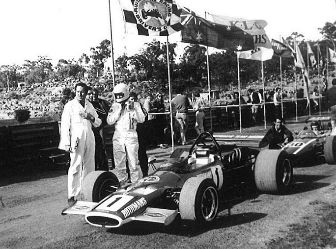 Name:  Frank Matich. Amaroo Park. Sept 1970.jpg
Views: 1666
Size:  167.3 KB