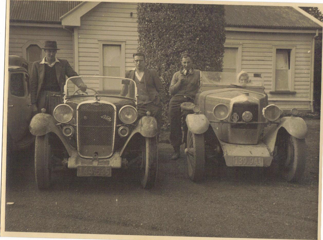 Name:  Ed and Una's Riley with others Helensville Mud Trial 1949 . 17-05-2015 02;03;24PM.jpg
Views: 18119
Size:  162.5 KB