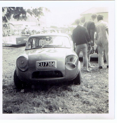 Name:  Mini Frank Hamlin Pukekohe late 1960's front view #  3, CCI16072015 (3) (475x500).jpg
Views: 1325
Size:  85.3 KB