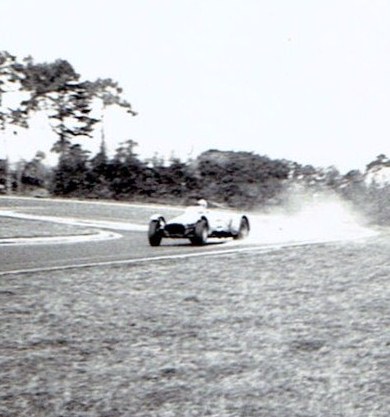 Name:  Pukekohe 1966-67 -hairpin CCI03082015.jpg
Views: 1405
Size:  64.6 KB