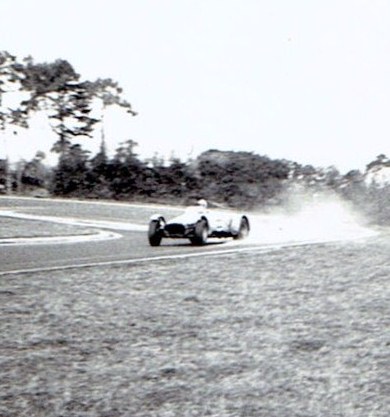 Name:  Pukekohe 1966-67 -hairpin CCI03082015.jpg
Views: 1035
Size:  64.6 KB