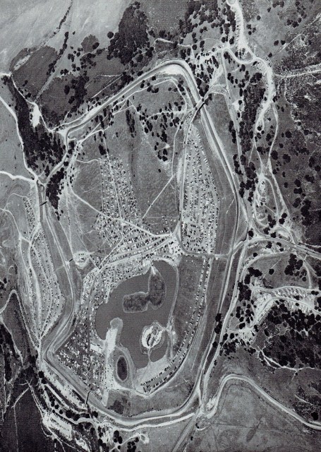 Name:  Monterey Historics 1982 aerial photo CCI10092015 (455x640).jpg
Views: 1646
Size:  162.7 KB
