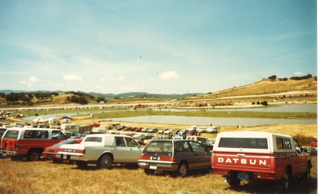 Name:  Laguna Seca track in 1987 towards turn 1 & 2.jpg
Views: 2040
Size:  79.7 KB