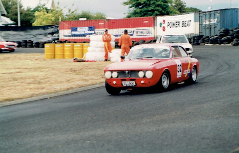 Name:  Telecom Classis 1994 Alfa Romeo 105 #2, CCI12092015 (2) (800x515).jpg
Views: 3098
Size:  117.2 KB