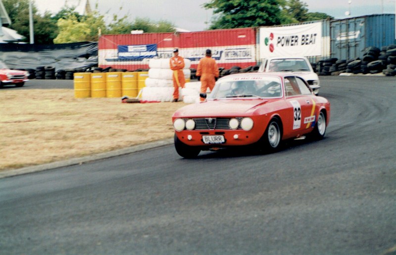 Name:  Telecom Classis 1994 Alfa Romeo 105 #2, CCI12092015 (2) (800x515).jpg
Views: 2350
Size:  117.2 KB