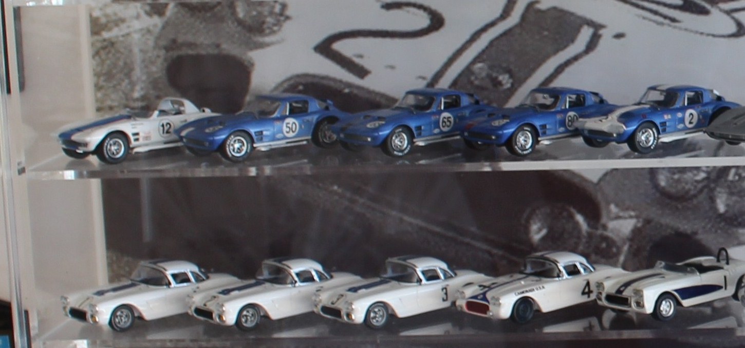 Name:  Models - American  #2,  Cunningham's Corvette's & Camoradi 163 (3).jpg
Views: 544
Size:  183.7 KB