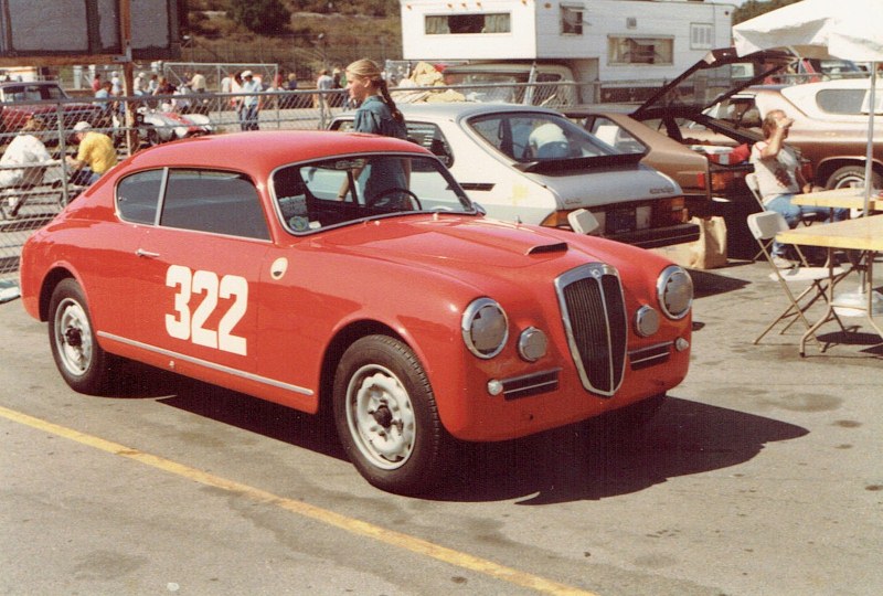 Name:  Monterey Historics 1982 '55 Lacia Aurelia B20  Larry Crane CCI24092015_0003 (800x540).jpg
Views: 1384
Size:  152.0 KB