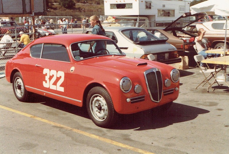 Name:  Monterey Historics 1982 '55 Lacia Aurelia B20  Larry Crane CCI24092015_0003 (800x540).jpg
Views: 1057
Size:  152.0 KB