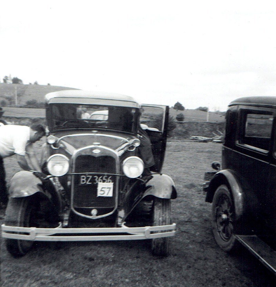 Name:  Hunua Hundred 1971 Auckland VVCC Model A Ford C Liddell, my photo CCI27092015_0003.jpg
Views: 1758
Size:  164.2 KB