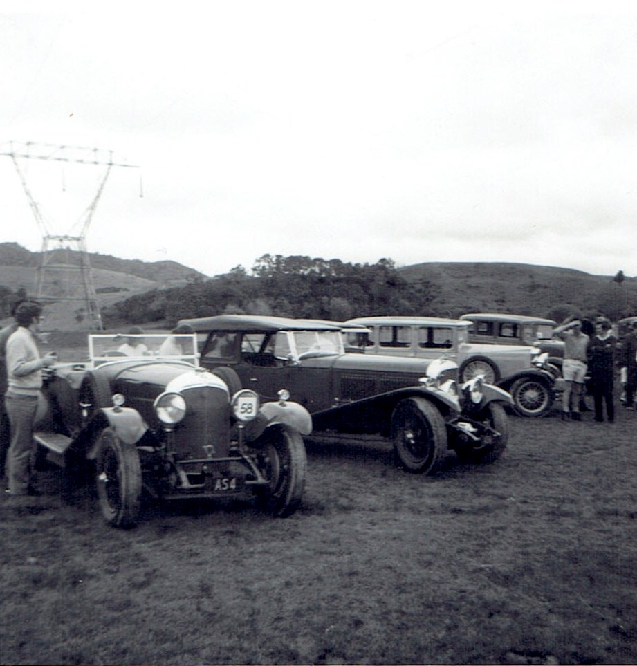 Name:  Hunua Hundred 1971 ; Bentley's CCI27092015.jpg
Views: 1682
Size:  167.5 KB